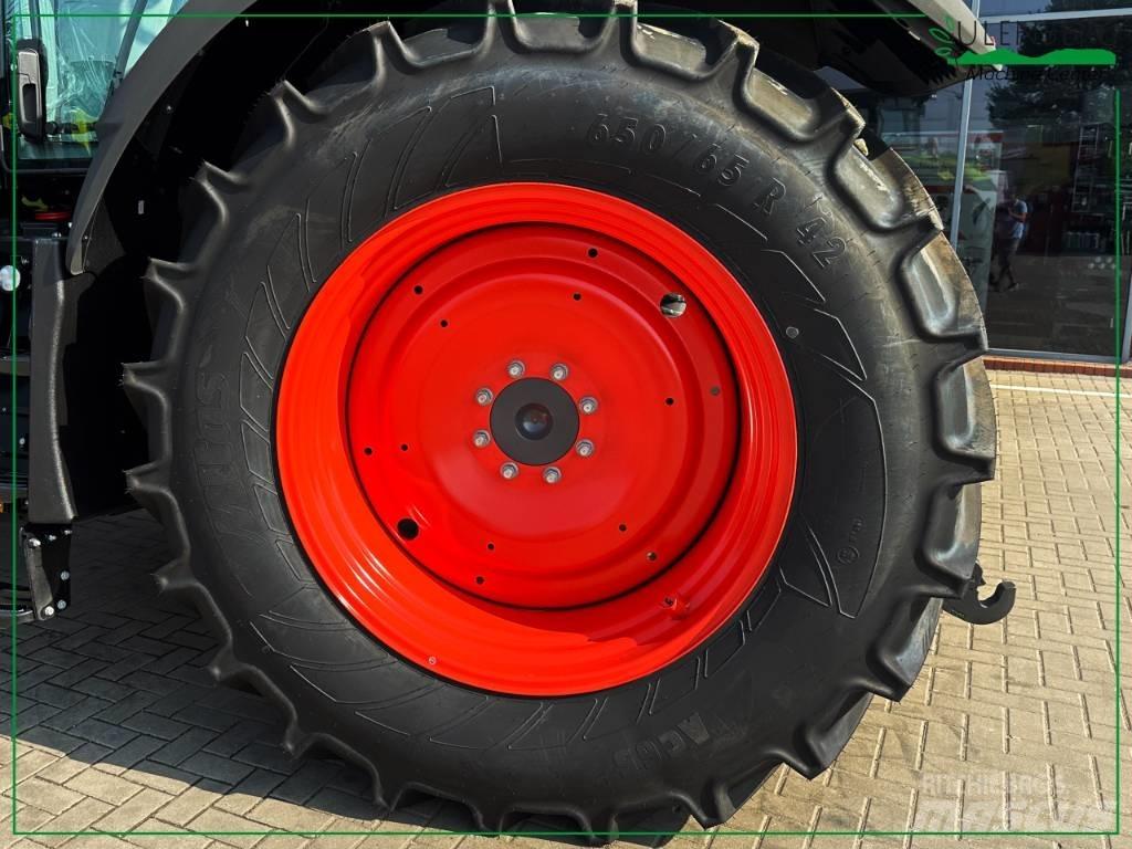 CLAAS AXION 810 HEXA Tractors