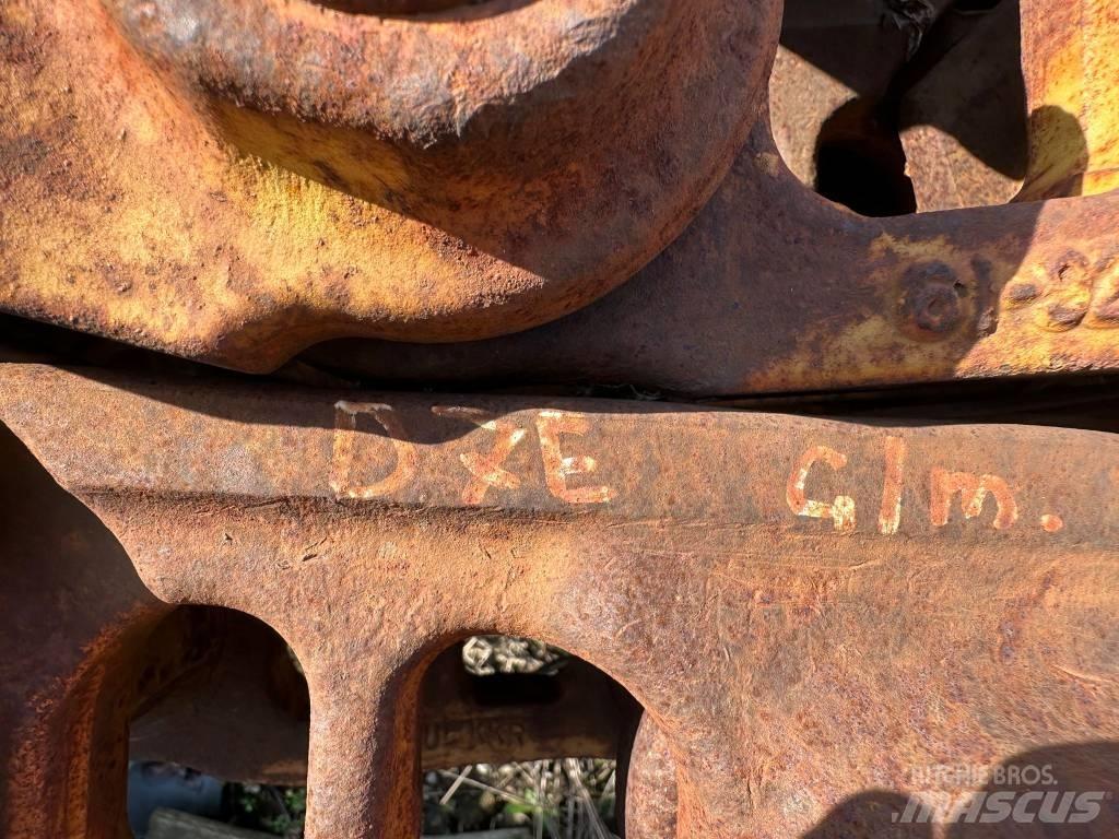 CAT D 6 R Tracks, chains and undercarriage