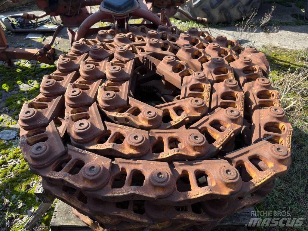 CAT D 6 R Tracks, chains and undercarriage