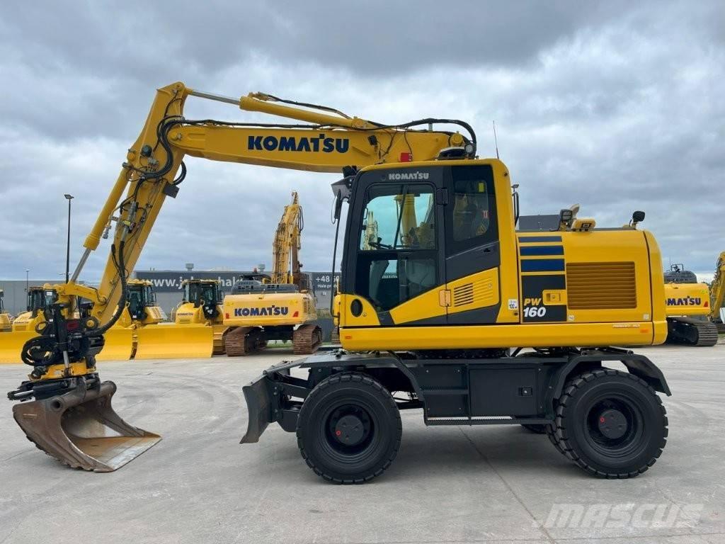 Komatsu PW 160-11 Wheeled excavators