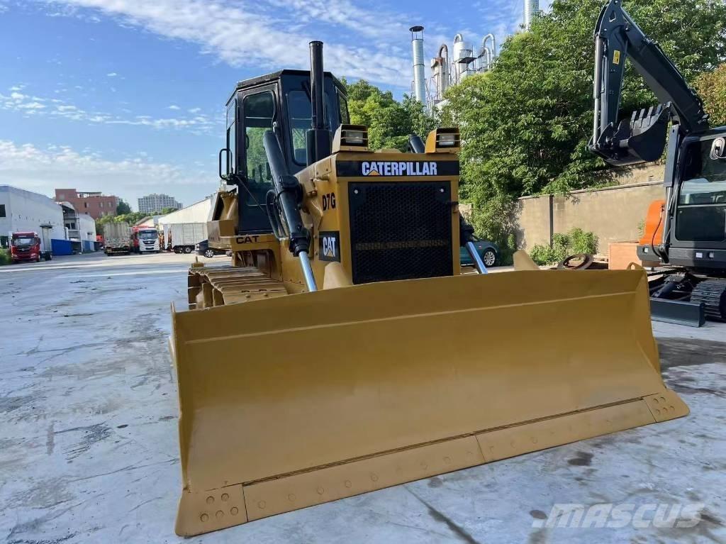CAT D 7 G Graders