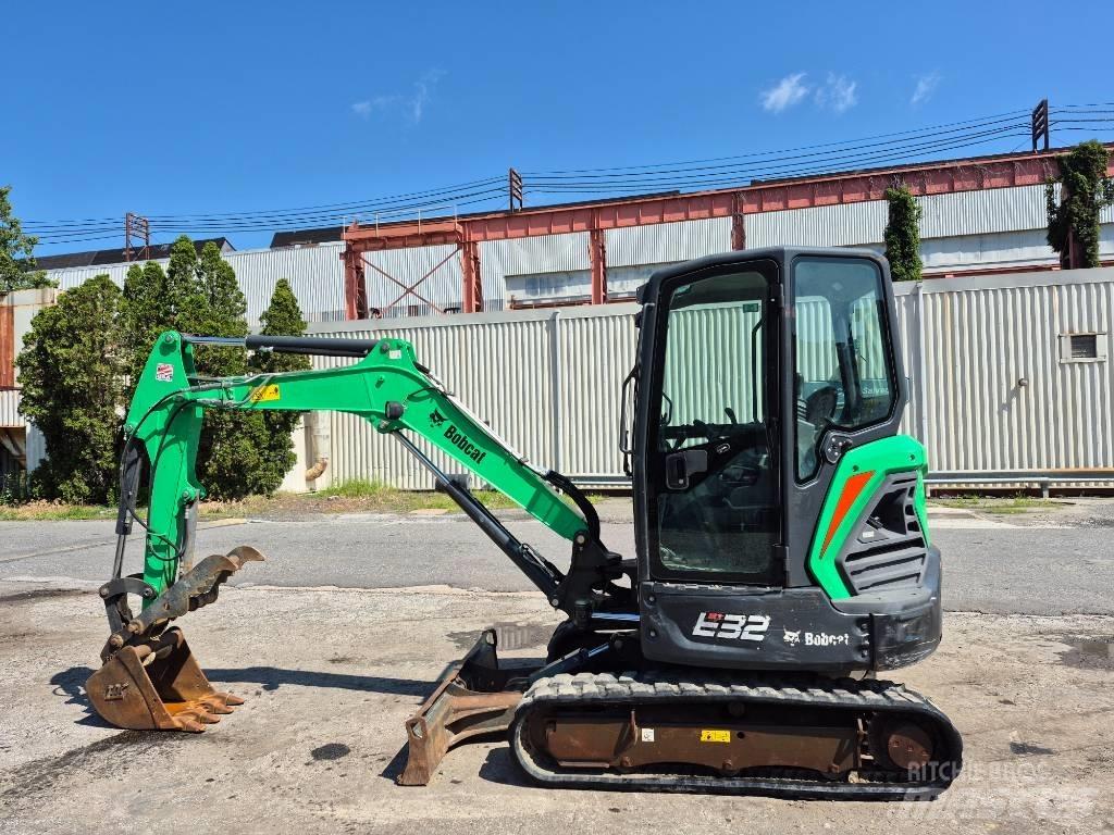 Bobcat E 32i Mini excavators < 7t