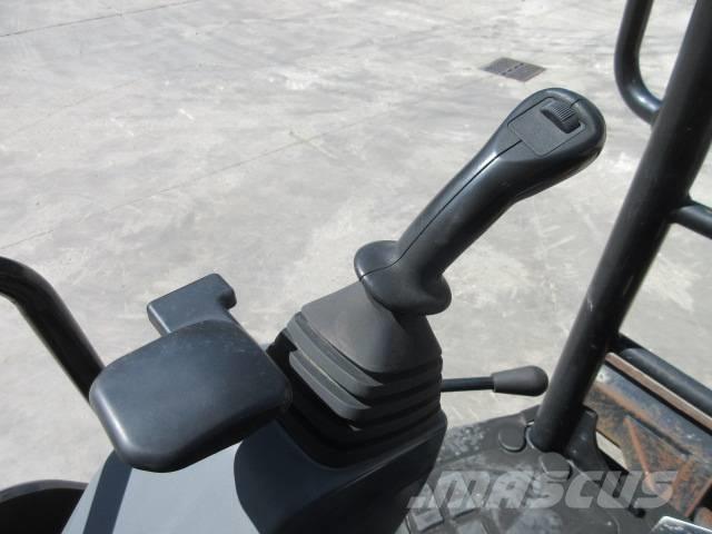 CAT 303 E CR Mini excavators < 7t