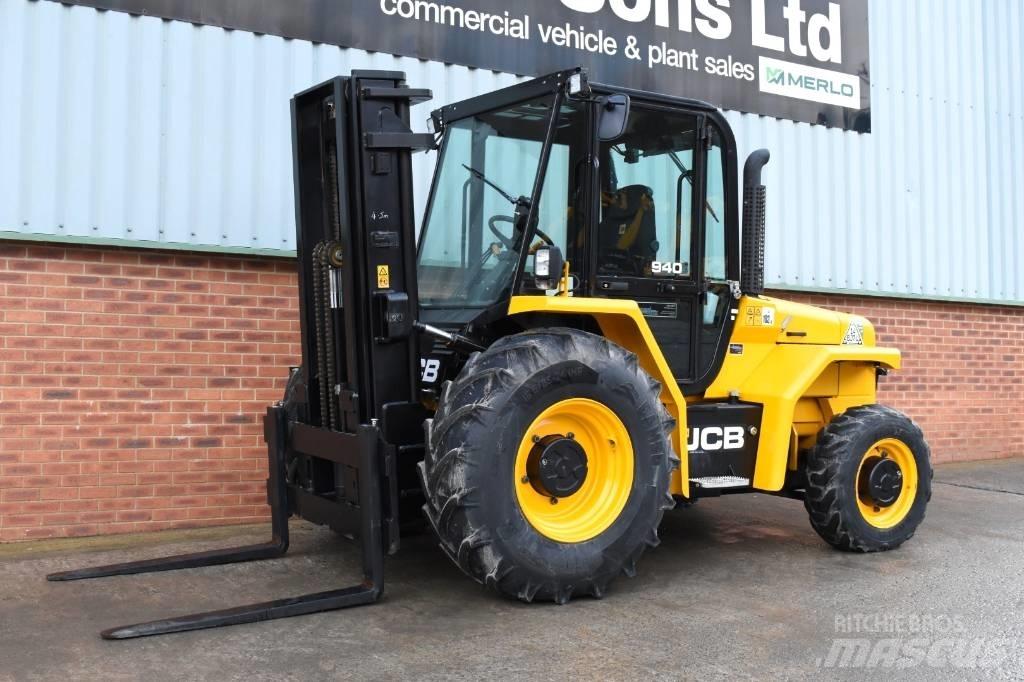 JCB 940 Rough terrain truck