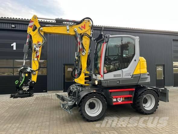 Wacker EW 100 Wheeled excavators