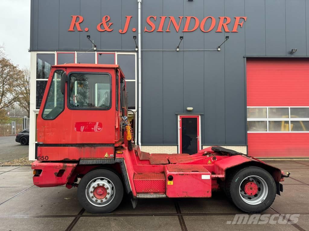 Terberg YT 220 Terminal tractors