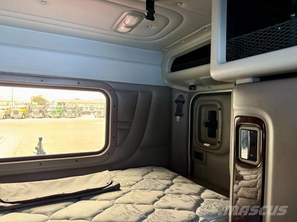 Peterbilt 389 Truck Tractor Units