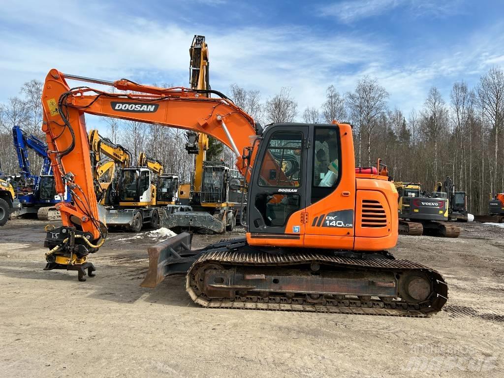 Doosan DX 140 LCR-3 Crawler excavators