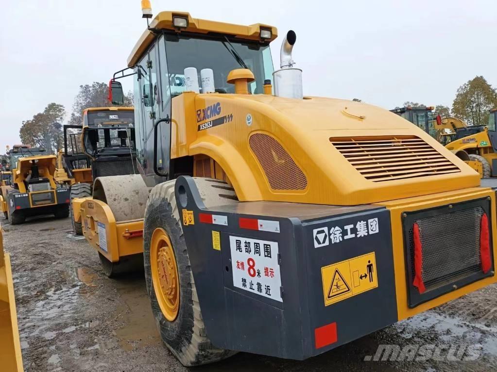 XCMG XC263J Single drum rollers