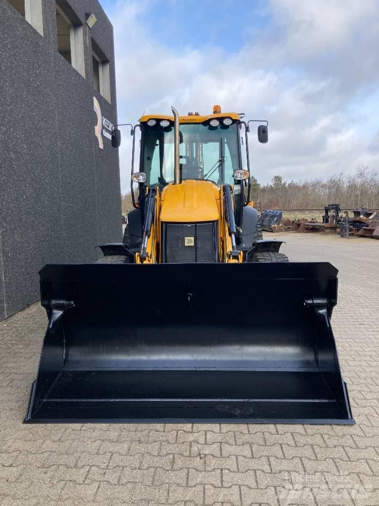 JCB 3 CX TLB's