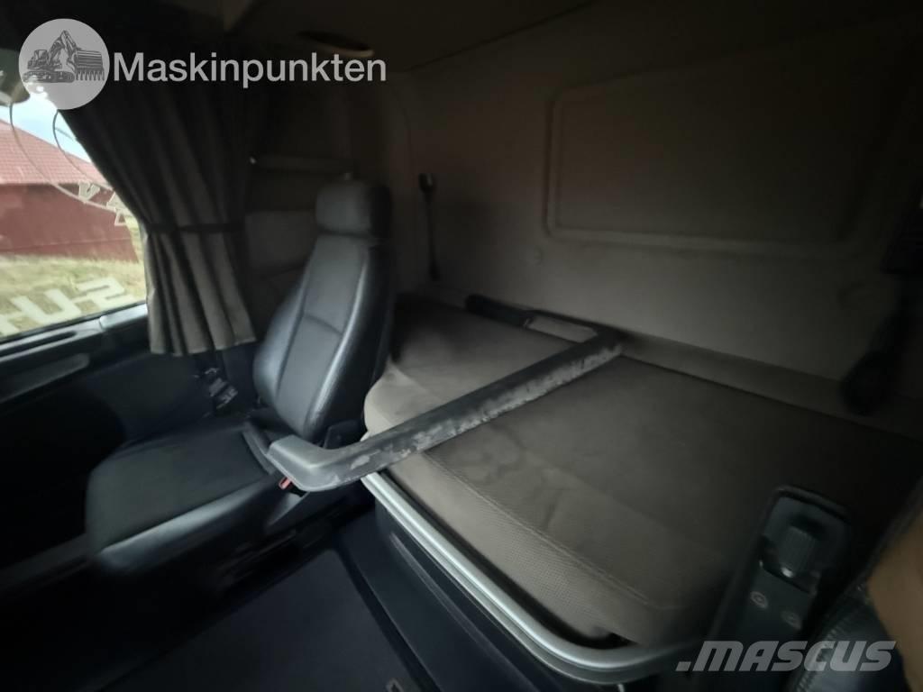 Scania R 580 Van Body Trucks