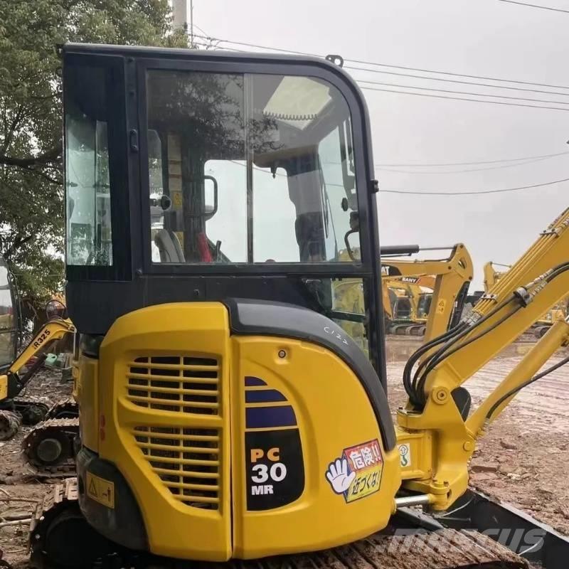 Komatsu PC 30 Mini excavators < 7t