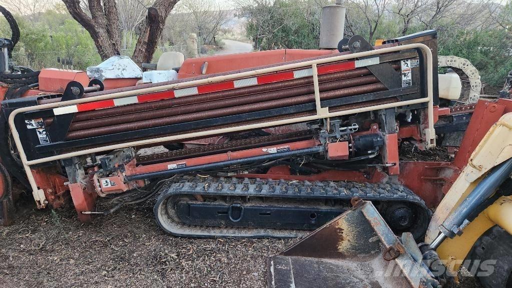 Ditch Witch JT 4020 Horizontal Directional Drilling Equipment