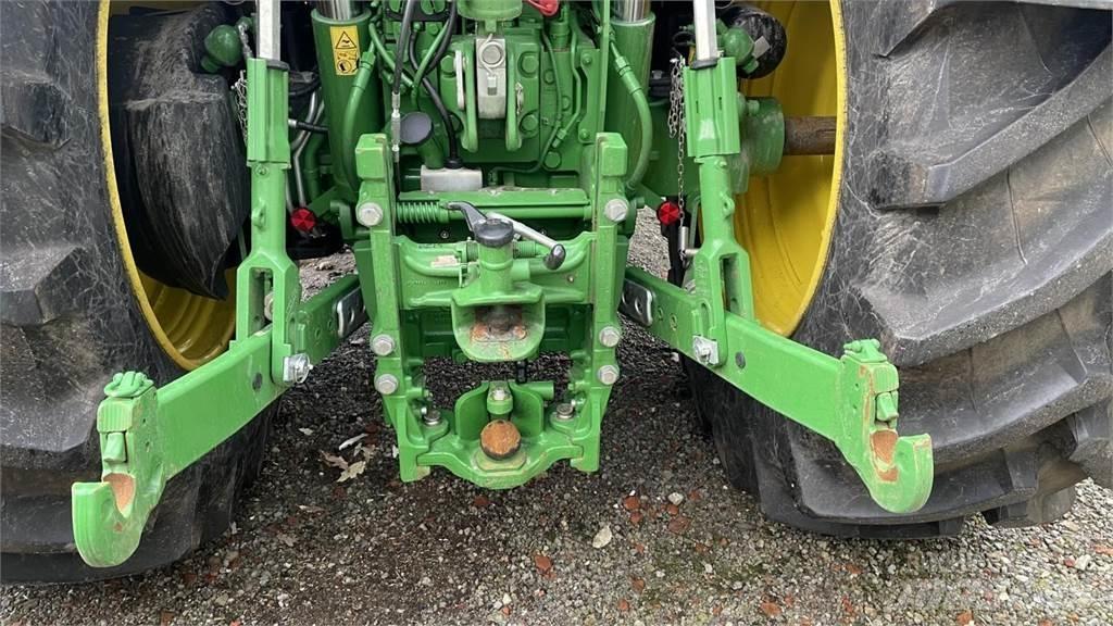 John Deere 6R215 Tractors