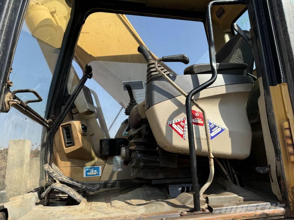 CAT 330 C Crawler excavators