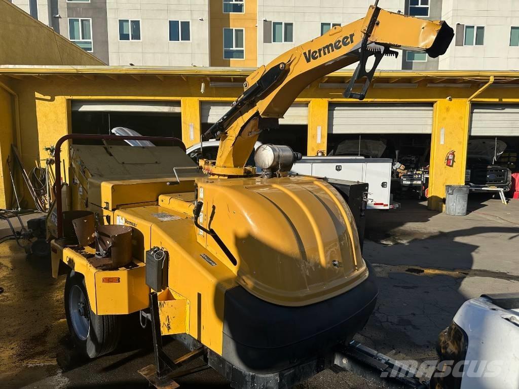 Vermeer BC1500 Wood chippers