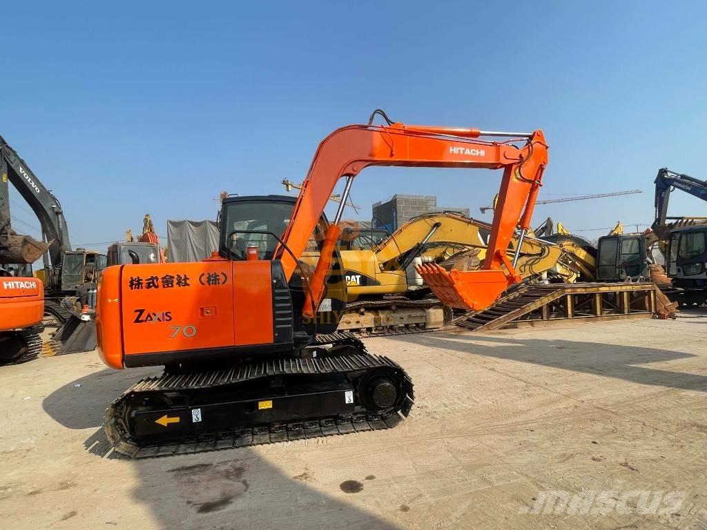 Hitachi ZX70 Midi excavators  7t - 12t