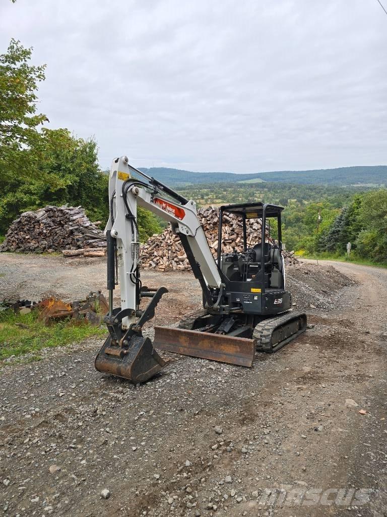 Bobcat E 35 Mini excavators < 7t