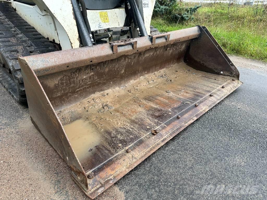 Bobcat T 590 HF Skid steer loaders