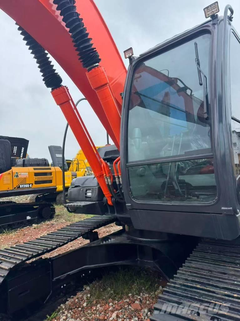 Hitachi ZX 200 Crawler excavators