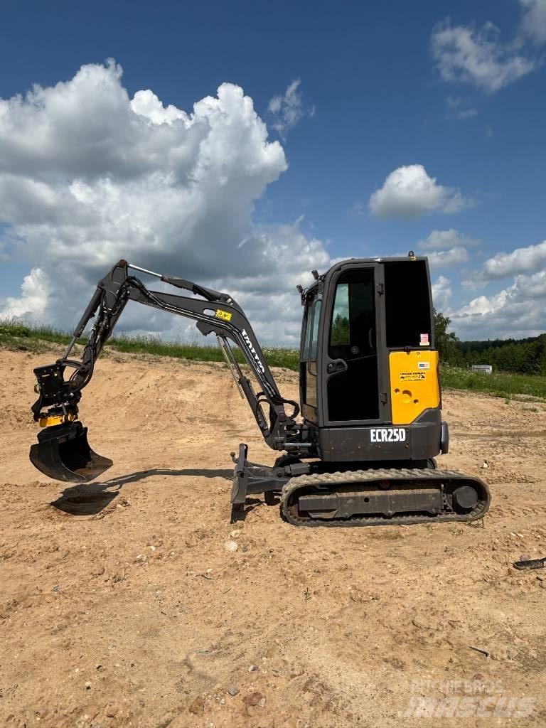 Volvo ECR 25 D Mini excavators < 7t