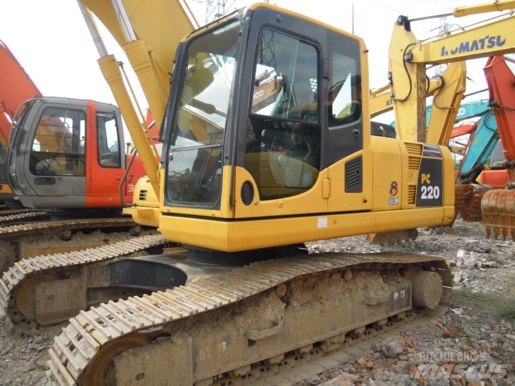 Komatsu PC 220-8 Crawler excavators