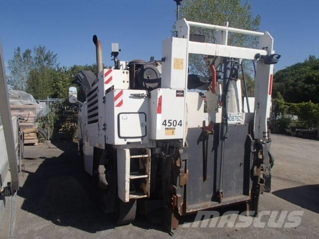 Wirtgen W 1200 F Asphalt cold milling machines