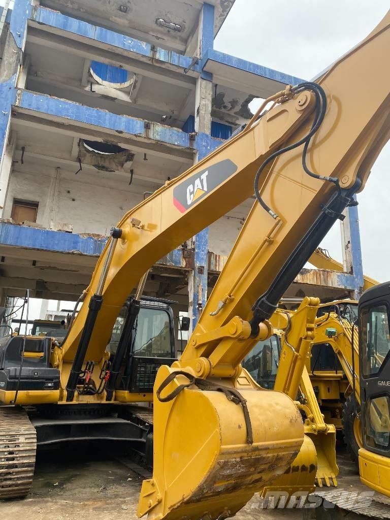 CAT 330 D Crawler excavators