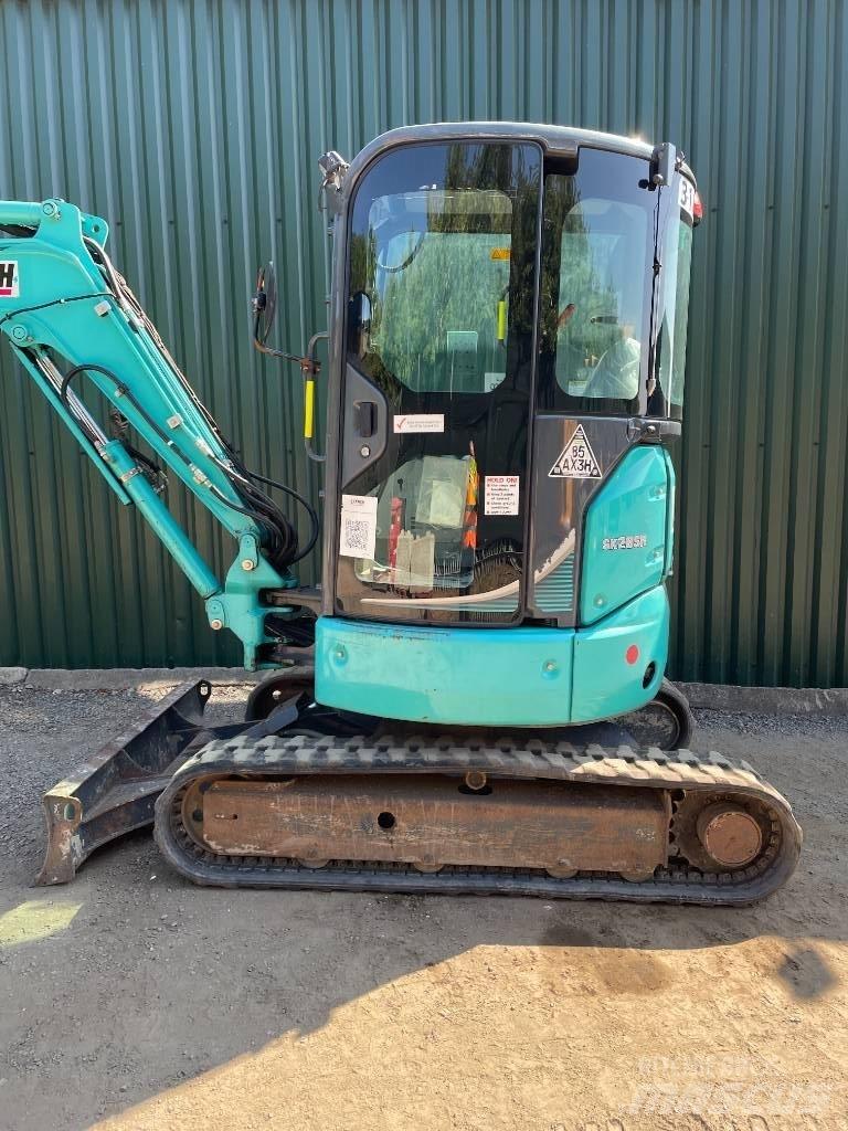 Kobelco SK 28 Mini excavators < 7t