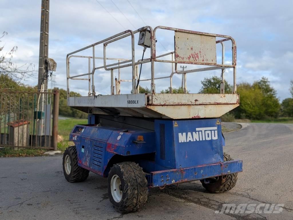 Manitou 120 DLX Compact self-propelled boom lifts