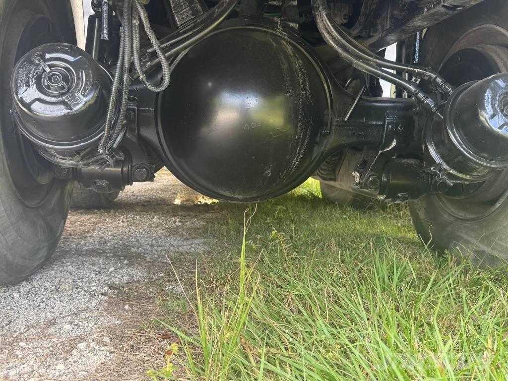 Freightliner M2 Sewage disposal Trucks