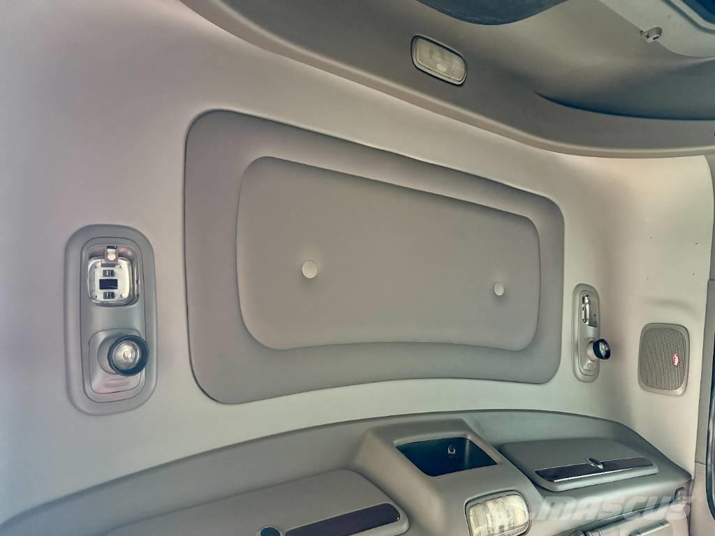 Peterbilt 388 Truck Tractor Units