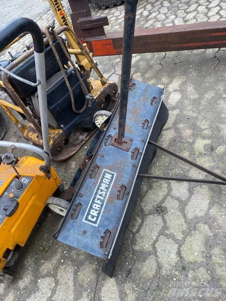  gårdrive lille Other groundscare machines