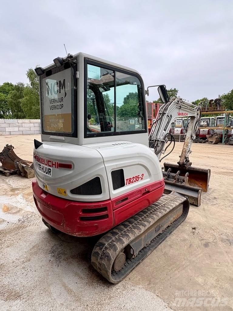 Takeuchi TB 235 Mini excavators < 7t