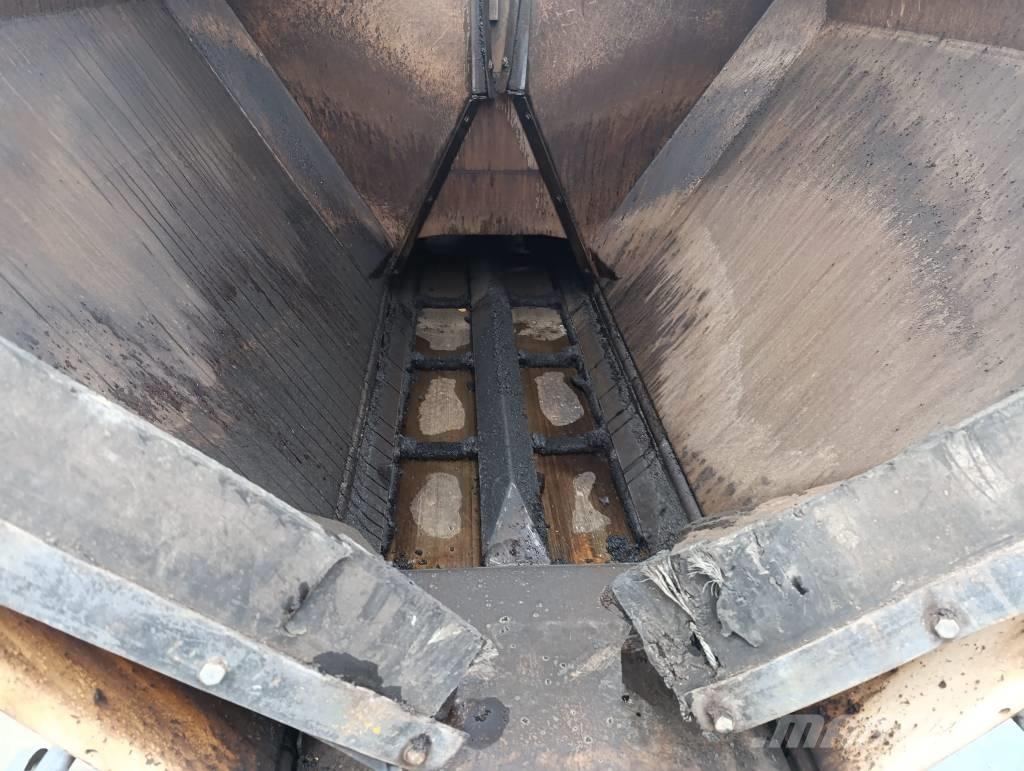 Dynapac SD 1800 C Asphalt pavers