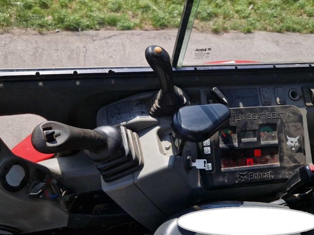 Bobcat E26 Mini excavators < 7t