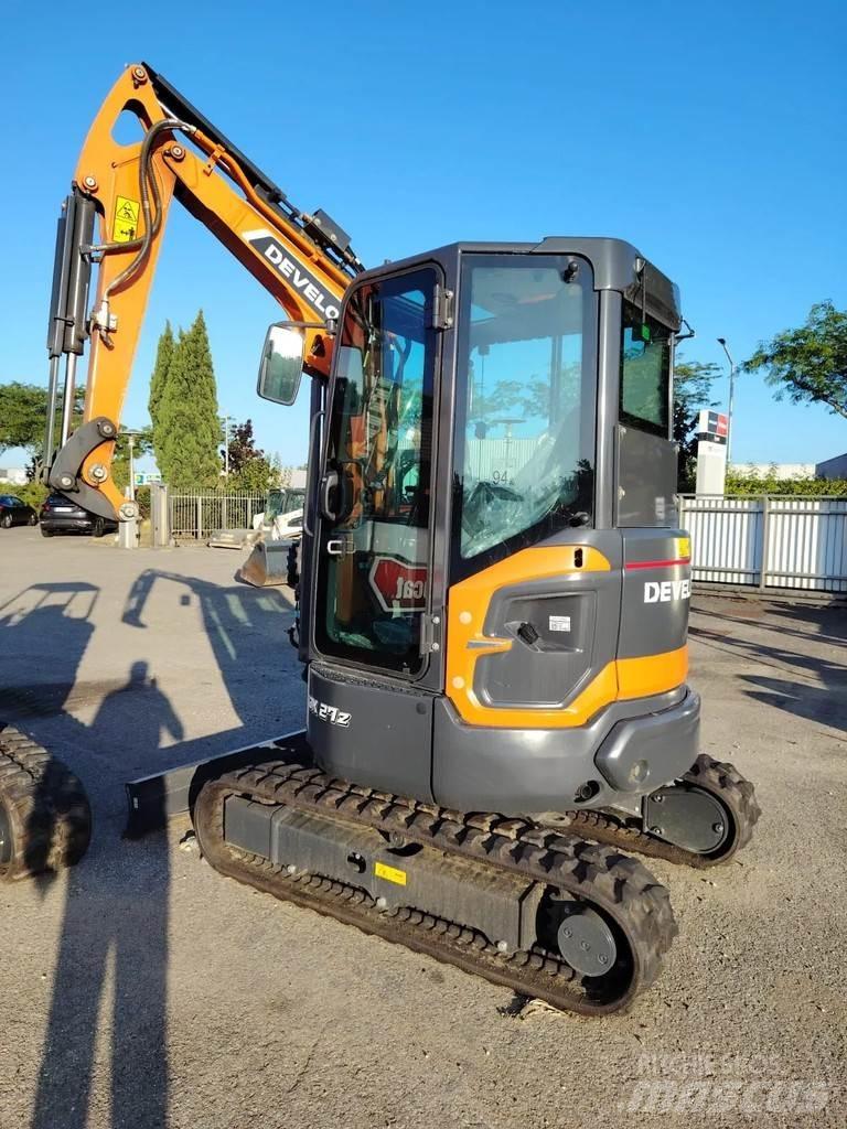 Doosan DX27Z-7 Mini excavators < 7t