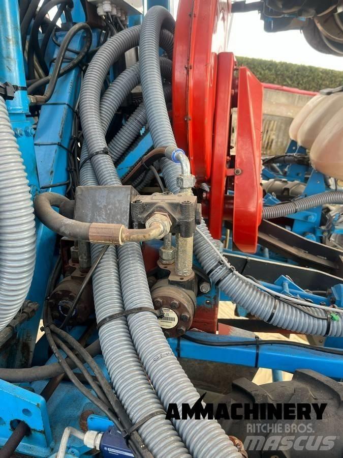 Monosem NG Plus 3 Precision sowing machines
