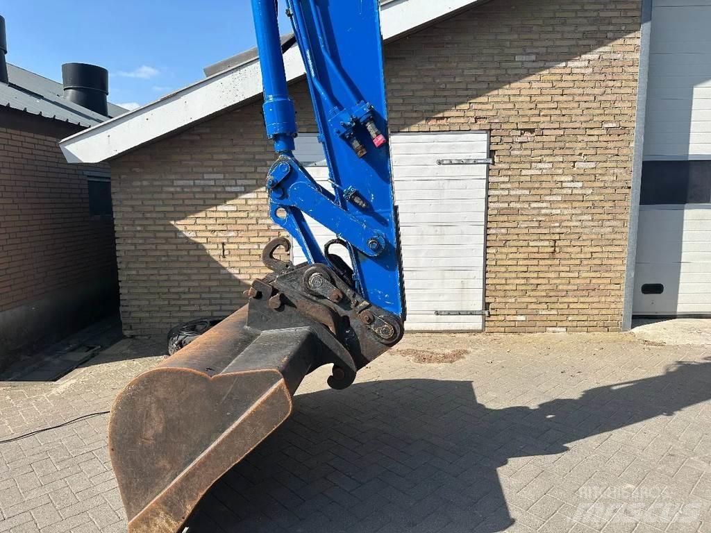 CAT M315 Wheeled excavators
