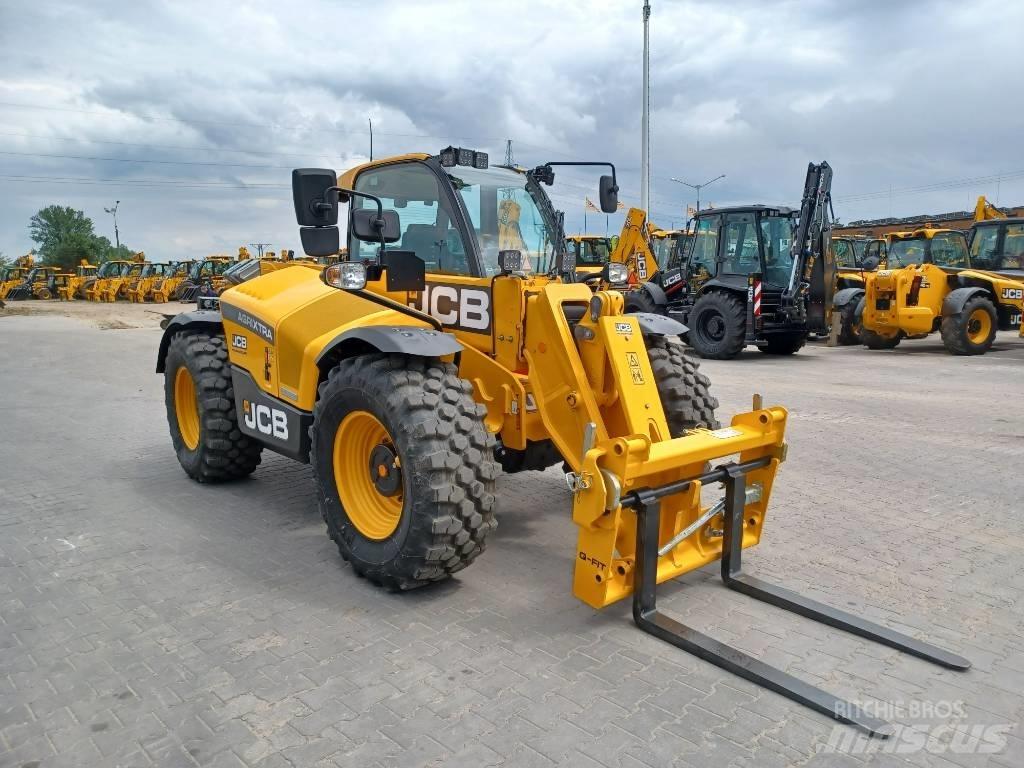 JCB 542-70 Agri Xtra Farming telehandlers