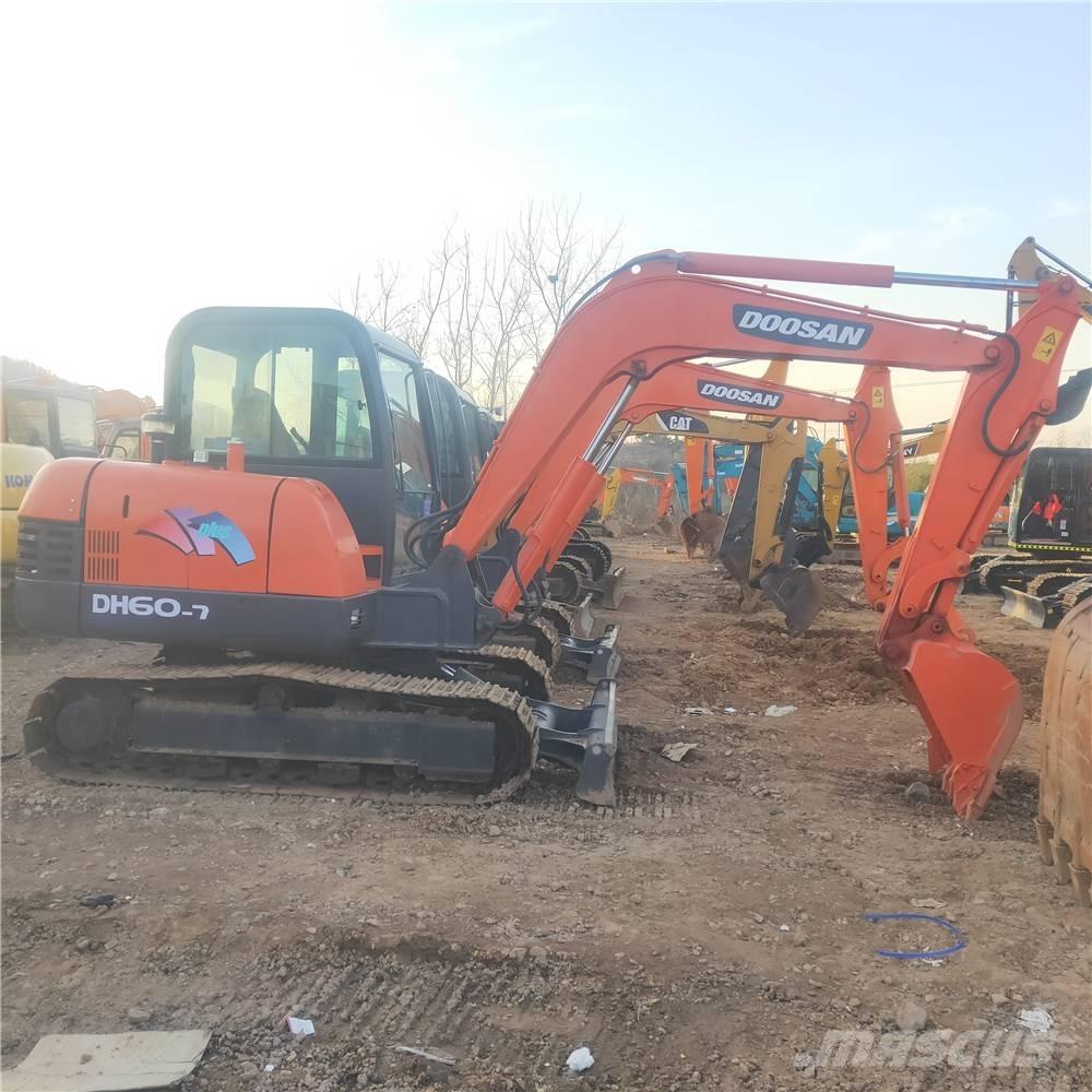 Doosan DH60-7 Mini excavators < 7t