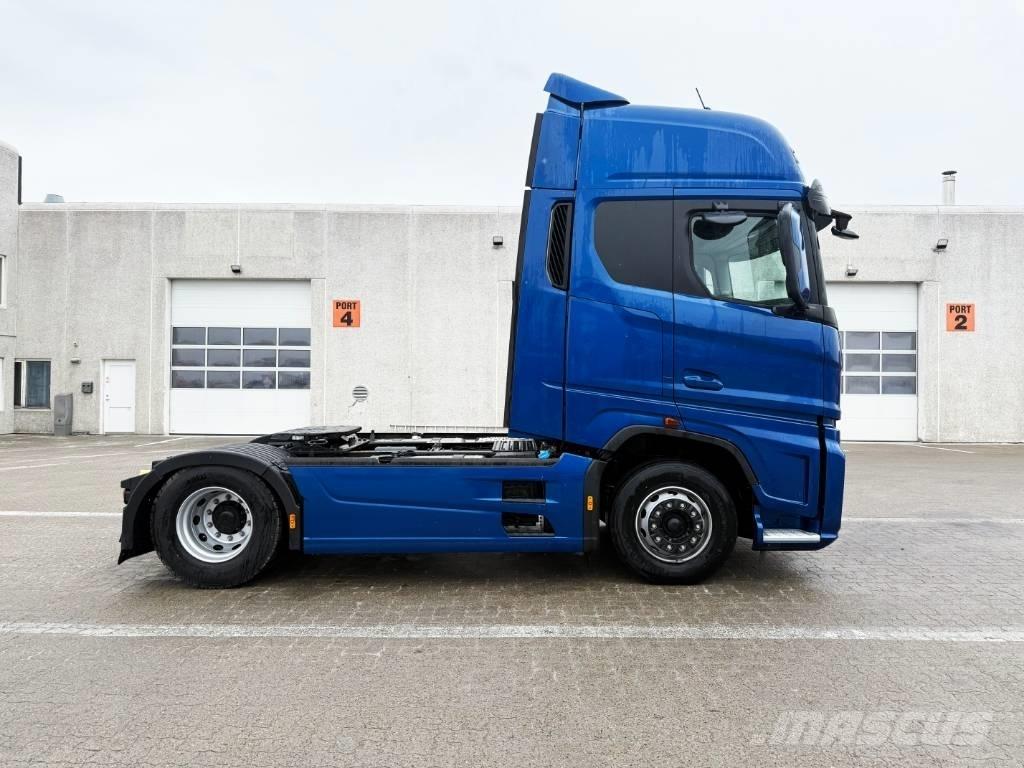 Ford F-Max Truck Tractor Units