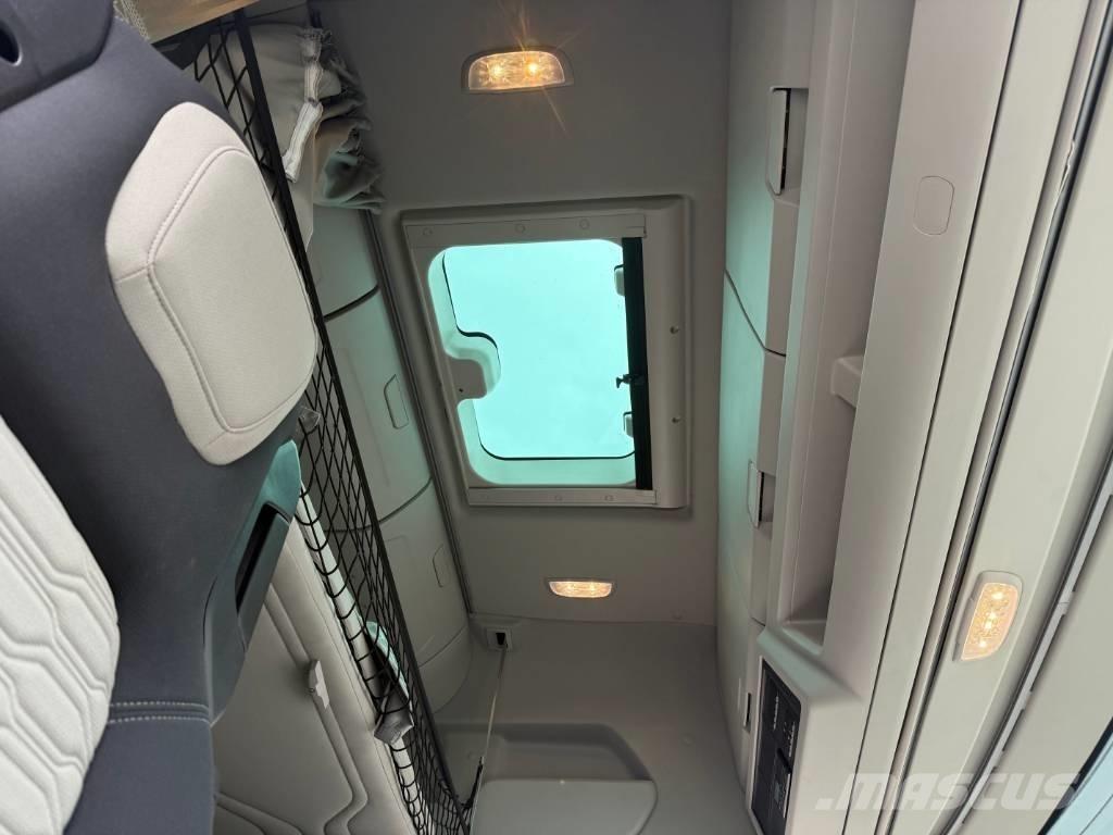 Ford F-Max Truck Tractor Units