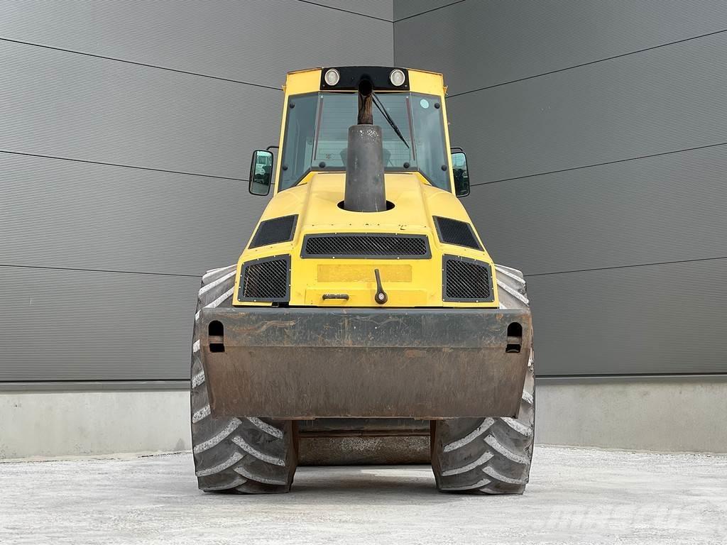 Bomag BW 213 DH-4 Single drum rollers