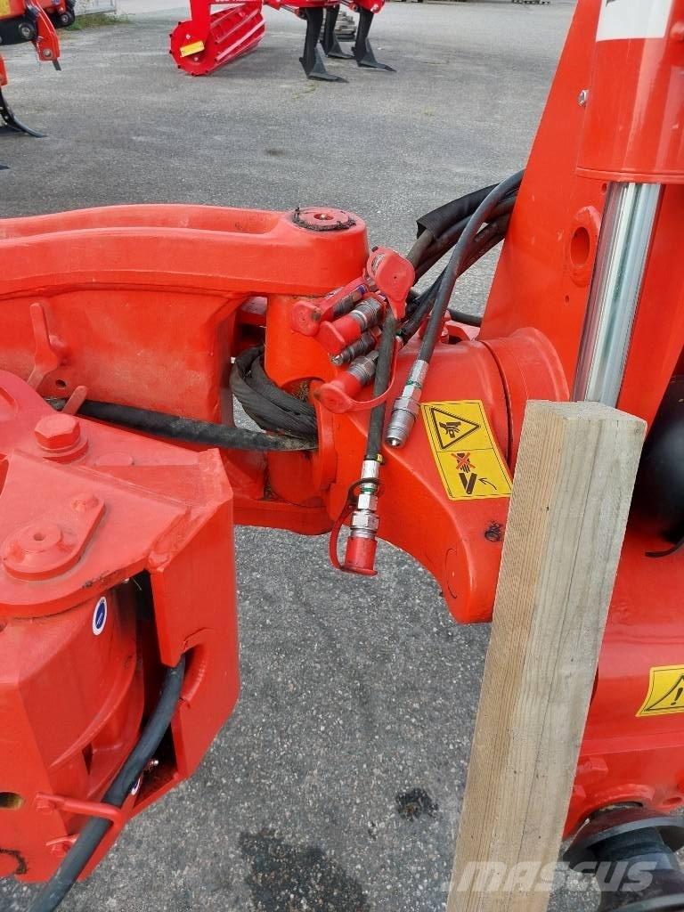 Kuhn Vari-Master 123 Reversible ploughs