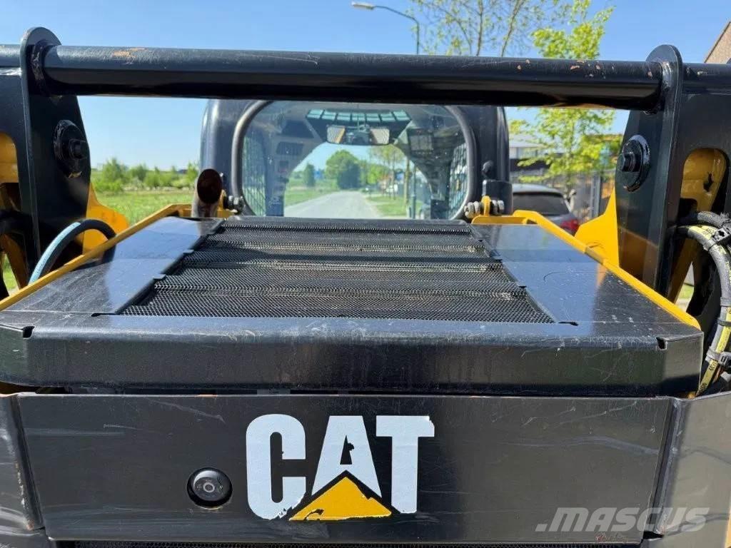 CAT 259D Skid steer loaders