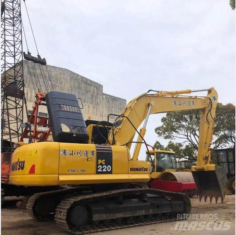 Komatsu PC 220-8 Crawler excavators