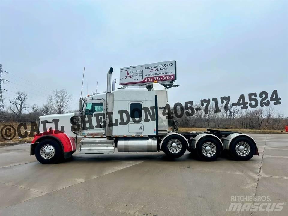 Kenworth W 900 Truck Tractor Units