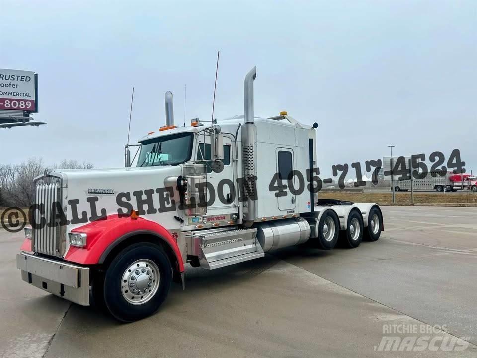 Kenworth W 900 Truck Tractor Units