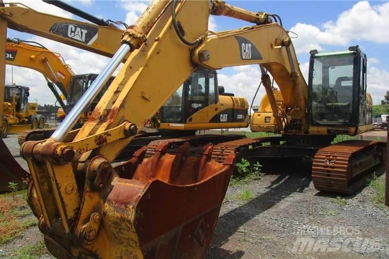 CAT 320C Mini excavators < 7t
